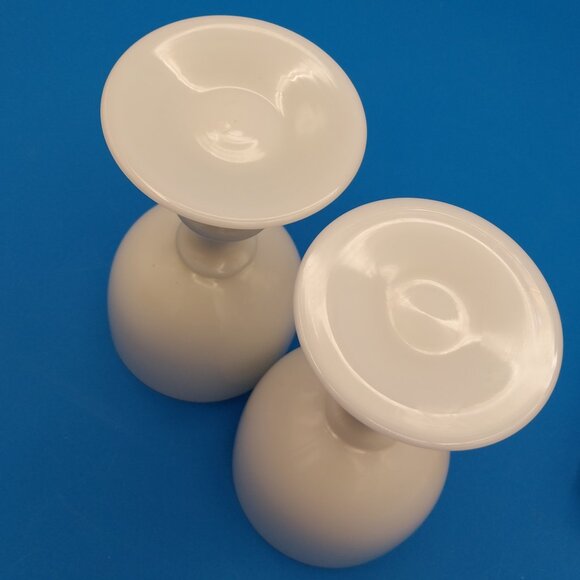 Pair PORTIEUX VALLERYSTHAL white opaline Wine Glasses - Picture 4 of 8